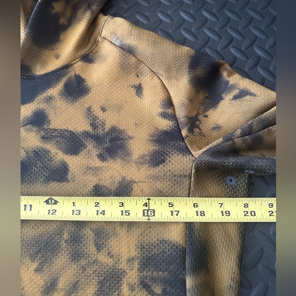 I ❤️ this hoodie. Sold on EBay! Lululemon Textured Tech Sz Small Training - Picture 9 of 11